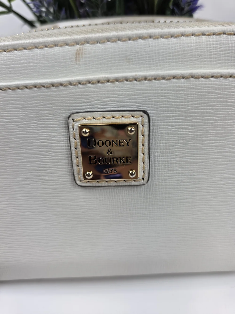 Dooney & Bourke White Cream Zip-Around Compact Wallet